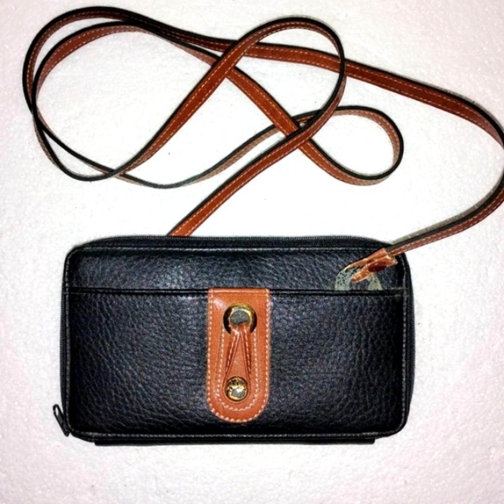 Via Piaggi Crossbody Travel Wallet